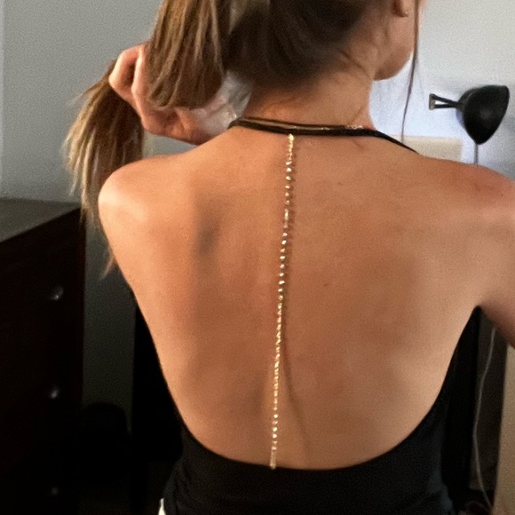 Rare Reformation 90s inspired top - Picture 2 of 4